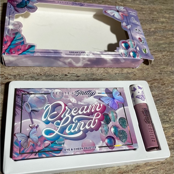 Petite 'n Pretty Dream Land Eye & Cheek Palette & Pink Cloud 10k Shine Lipgloss - Picture 3 of 16
